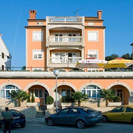 Apartments Valentino Vrsar Eksteriør bilde