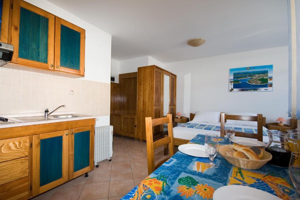 Apartments Valentino Vrsar Rom bilde