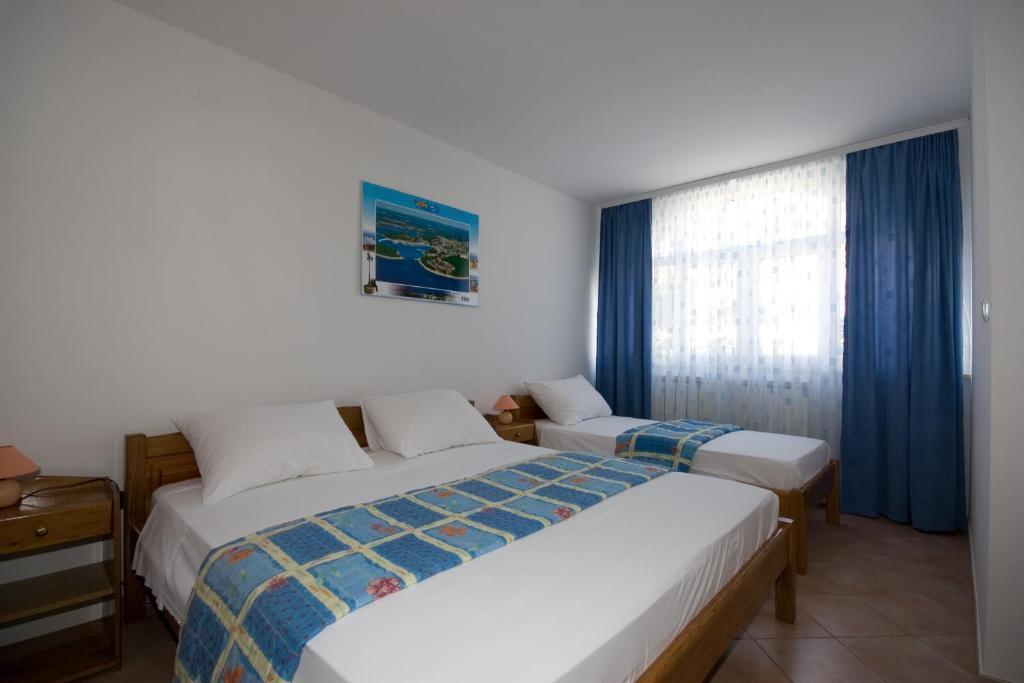 Apartments Valentino Vrsar Rom bilde